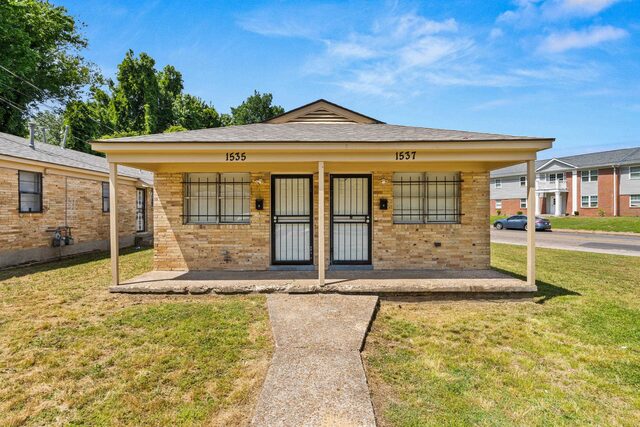 1535 Standridge