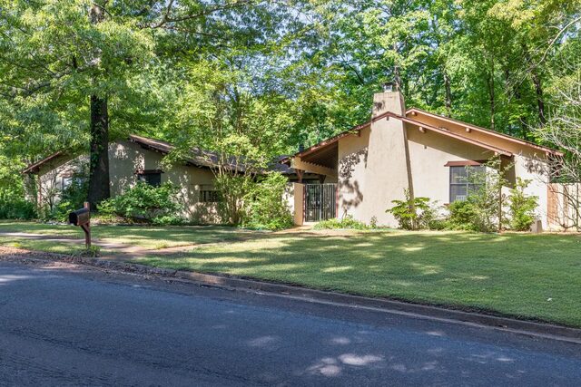 35 Vine Grove