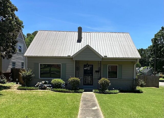 3671 Barron