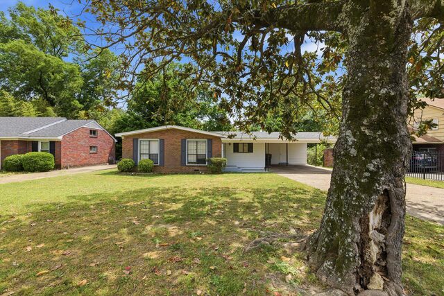 727 Crescent