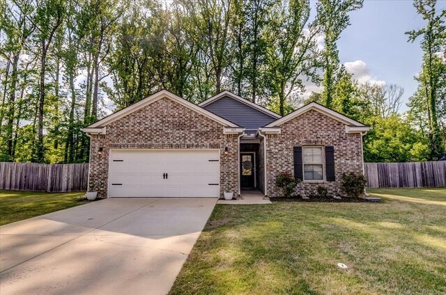 425 Colonial Heights