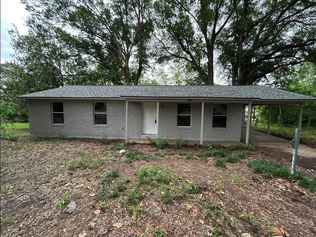 4644 Huckleberry