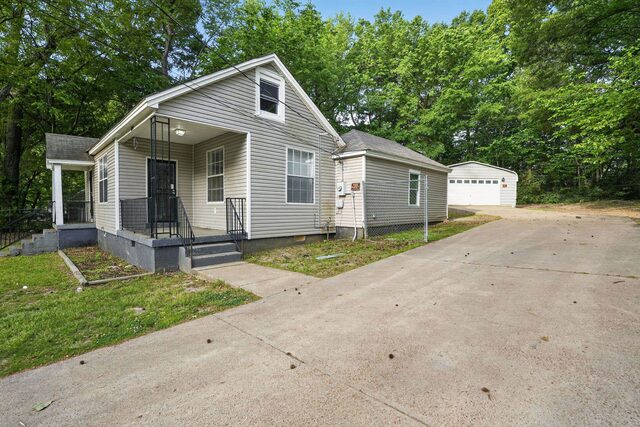 4199 Auburn