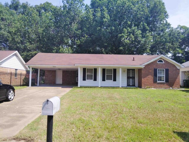 4876 Cottonwood