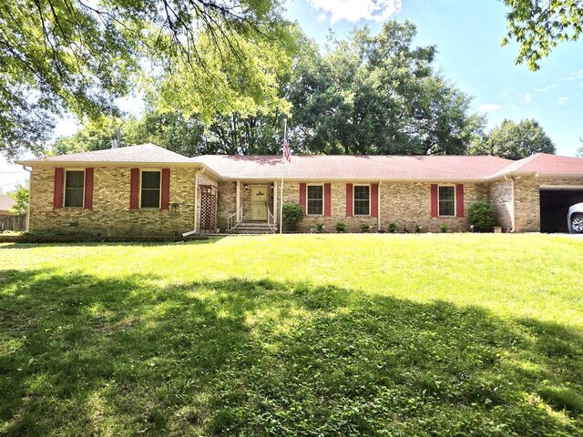 1603 Westlake