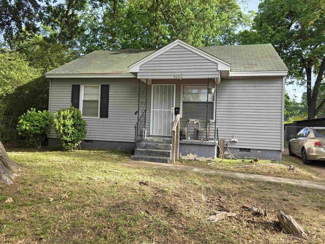 4200 Queensbury