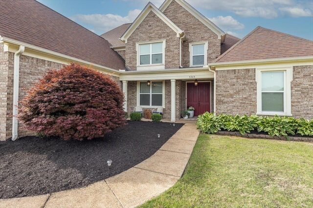 5345 Pointe