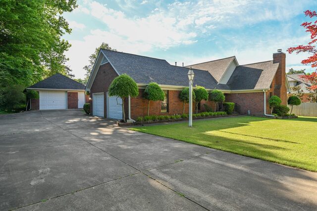 3746 Broadway