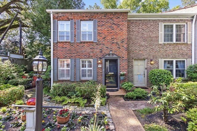 532 Peabody