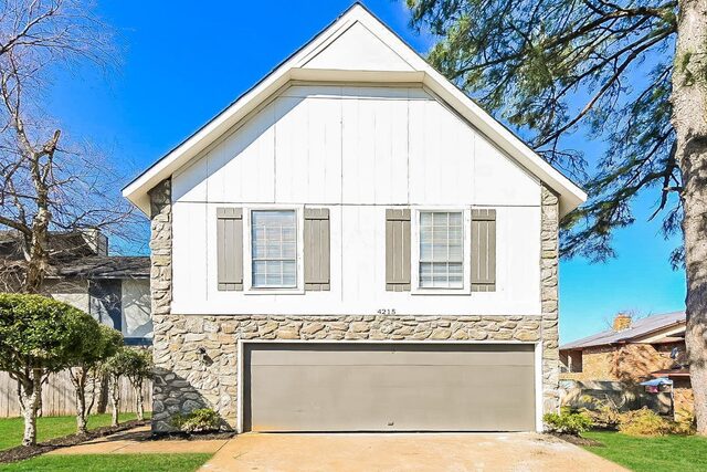 4215 Del Norte