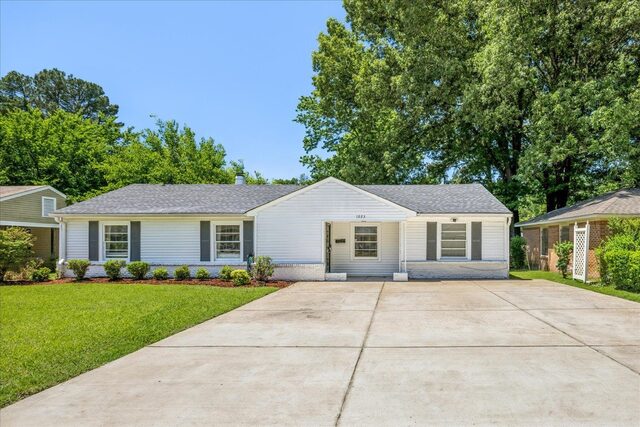1223 Perkins