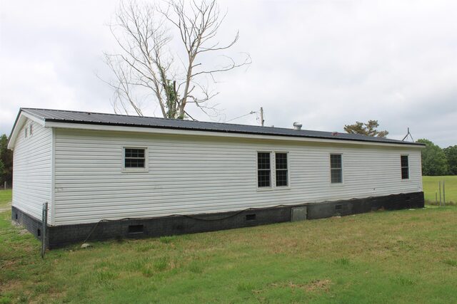 1660 Candy Owens
