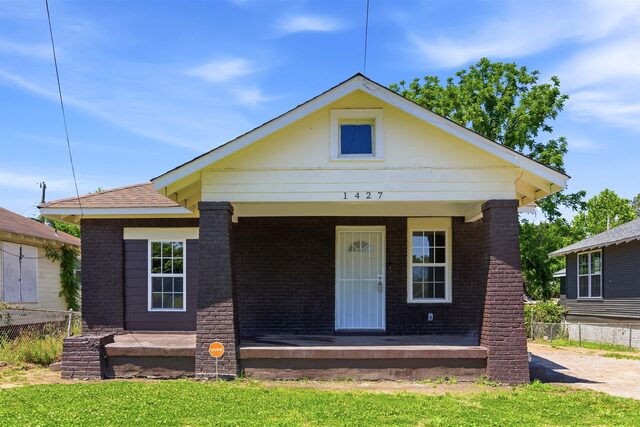 1427 Willett