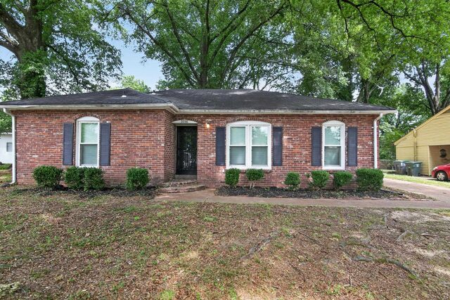 3558 Northmoor