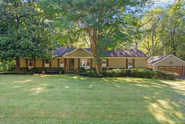 1220 Irvin
