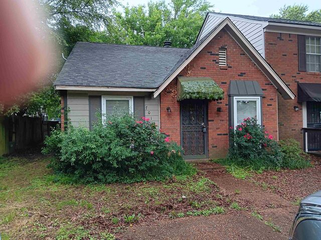 7013 Crestridge
