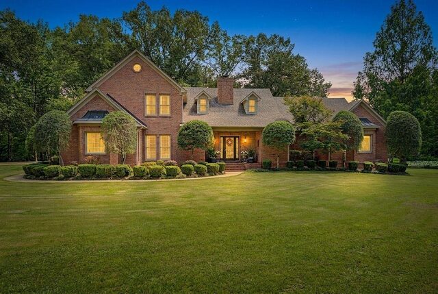 11403 Country Forest