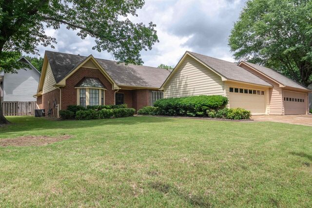 6680 Pondview