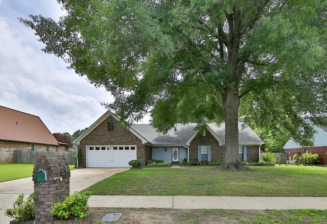 4629 Cedar Hills