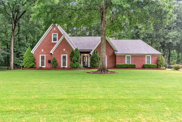 170 Forest Edge