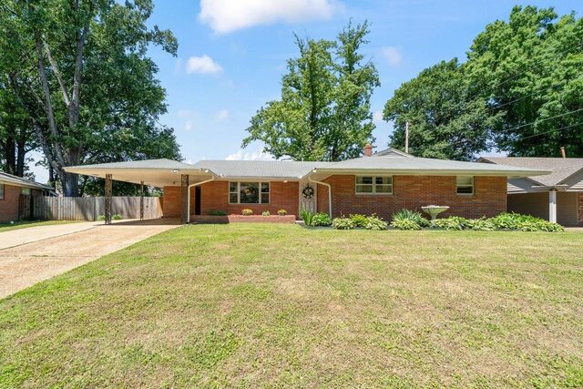 5301 Denwood