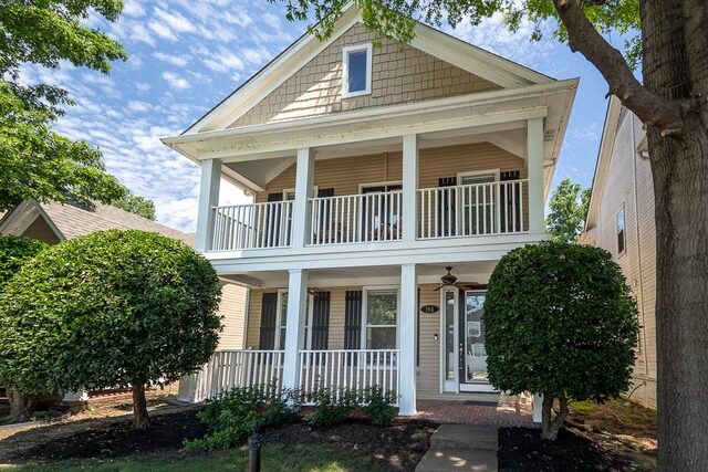 194 Island Bluff