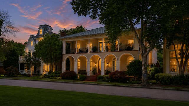854 River Park
