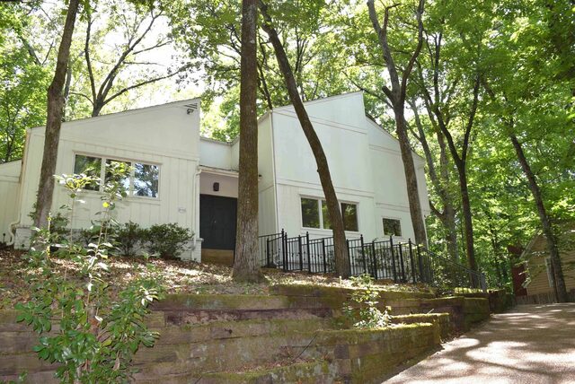 8153 Planters Grove