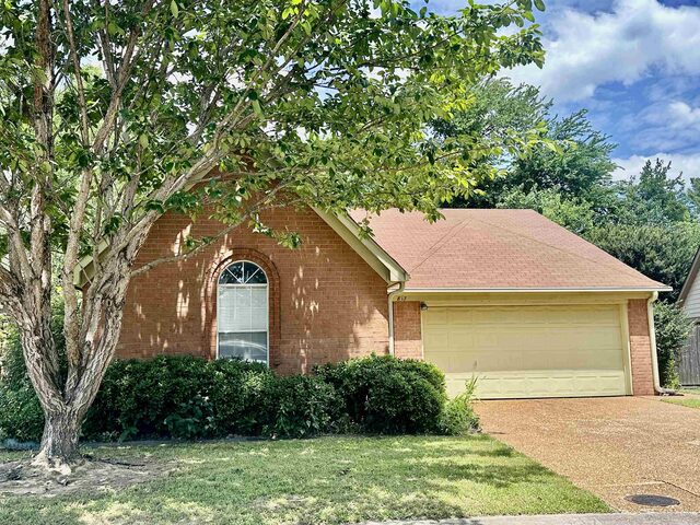 817 Pecan Gardens