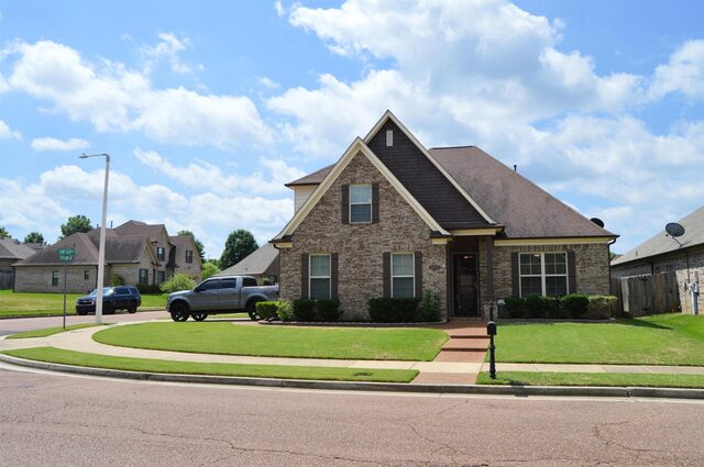 8773 Stony Glen