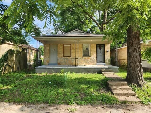 2243 Clarksdale