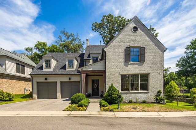 4900 Grosvenor Hill