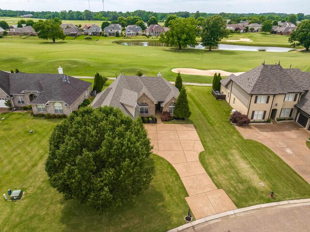 130 Lewis Fairway