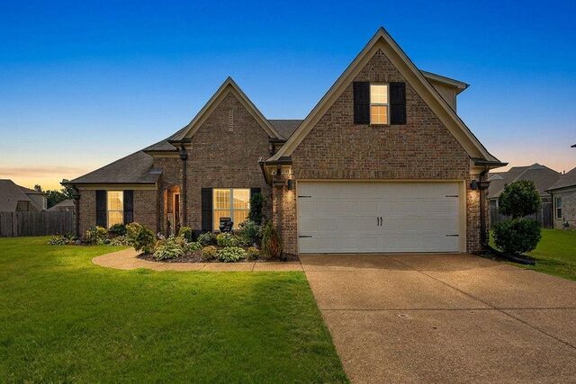 3696 Braddock