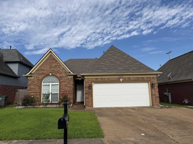 2241 Purple Leaf Lane