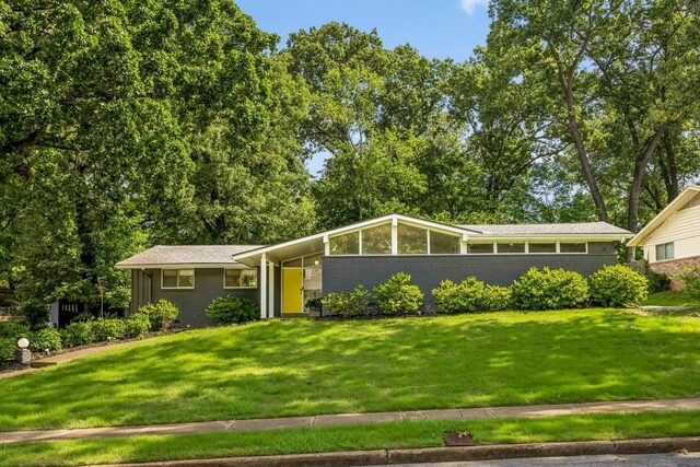 5518 Pecan Grove
