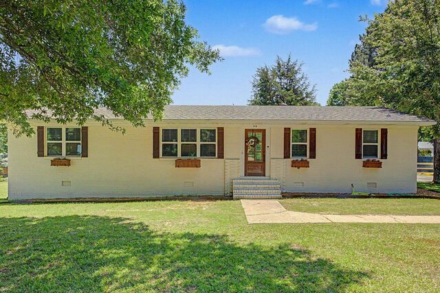 113 Robertson