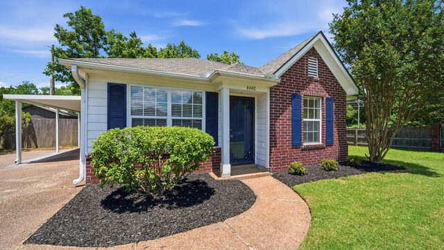 4440 Pecan Creek