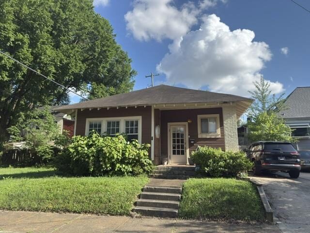 2209 Oliver