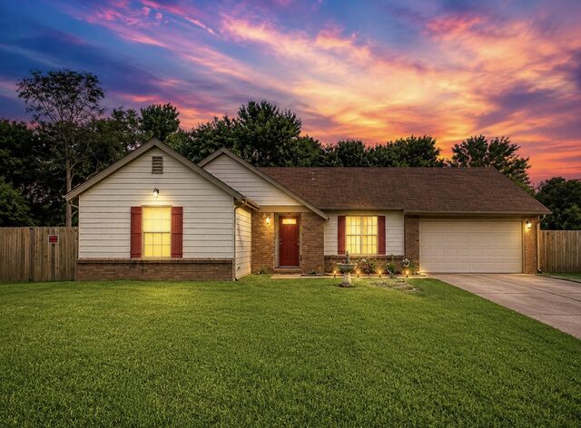 7303 Hillshire