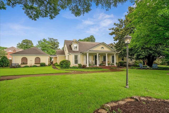 4793 Kingsgate