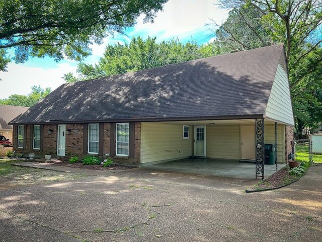 7935 Memphis-Arlington