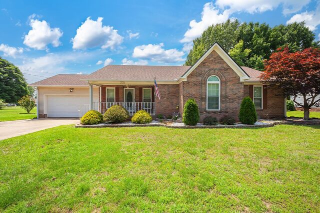 2645 Clifton