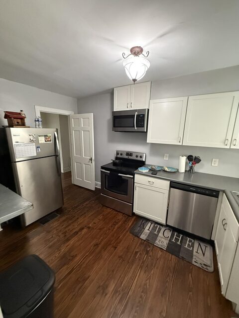 1594 Parkway