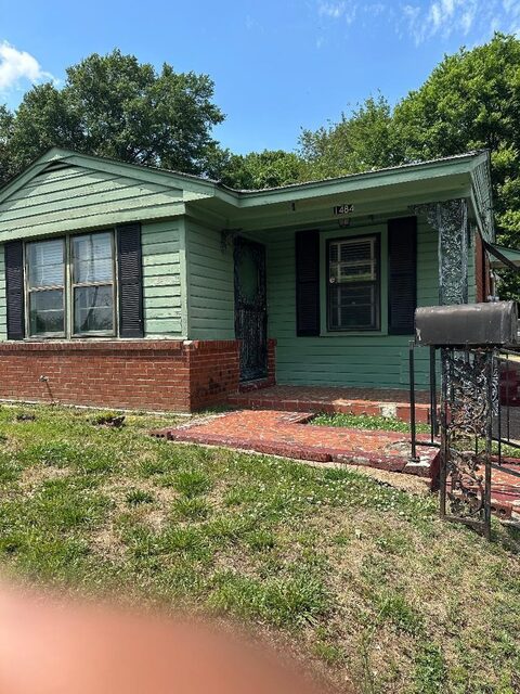 1484 Dempster