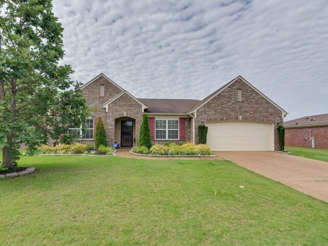 4605 Hughes Meadow