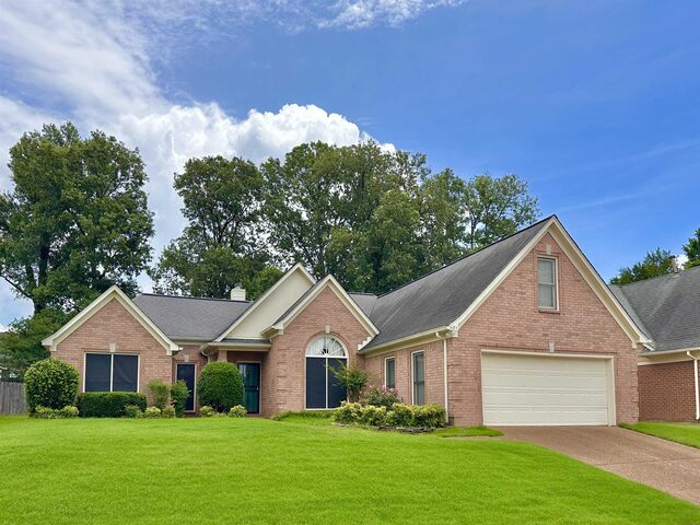 1494 Apple Grove