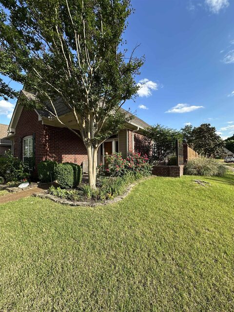 4439 Stone Park