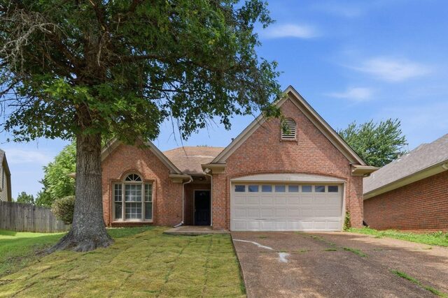 1491 Applingwood
