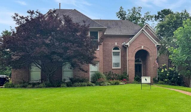2620 Sweet Oaks